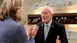 Michael (Erich Altenkopf) ist auf der Suche nach Natascha. Doch von Alfons (Sepp Schauer) erfährt er, dass er zu spät kommt ...